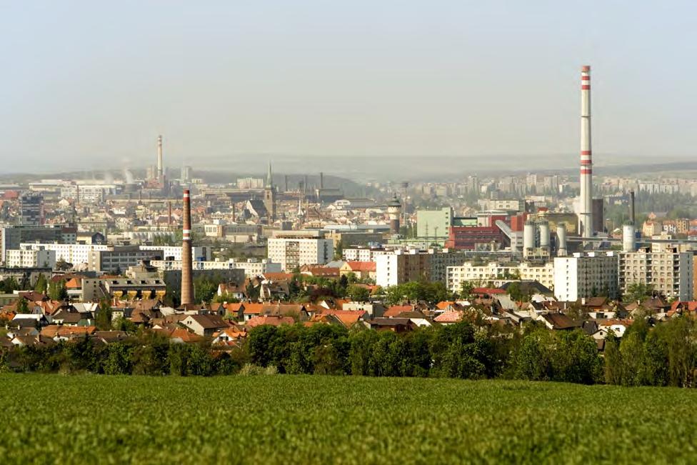 17 STRUKTURA VLASTNÍKŮ Struktura vlastníků a jejich podíl na majetku společnosti Základní kapitál společnosti k 31. 12. 2016 činil 1.092.957.