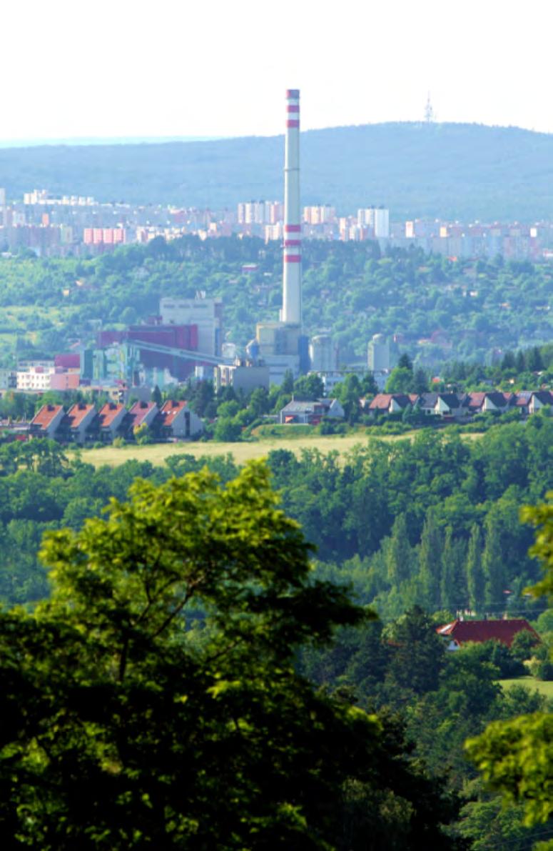 08 PROFIL SPOLEČNOSTI a JEJÍ POSLÁNÍ Akciová společnost Plzeňská teplárenská patří svými klíčovými produkty mezi společensky prospěšné energetické společnosti působící především na území města Plzně.
