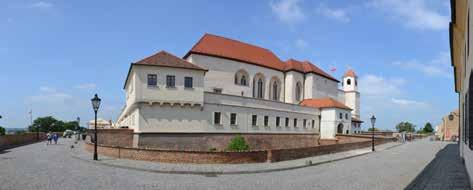 MUZEUM MĚSTA BRNA HRAD ŠPILBERK Špilberk 210/1, 662 24 Brno tel.: +420 542 123 611 e-mail: muzeum.brno@spilberk.cz www.spilberk.cz 2 Hrad Špilberk byl založen jako královský hrad ve 13.