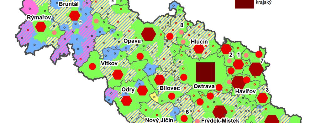 Dle Malého lexikonu obcí z roku 2008 pouze dvě obce nebyly vybaveny připojením na plynovod, vodovod a kanalizaci. Konkrétně se jedná o Dlouhou Stráň a Býkov-Láryšov.