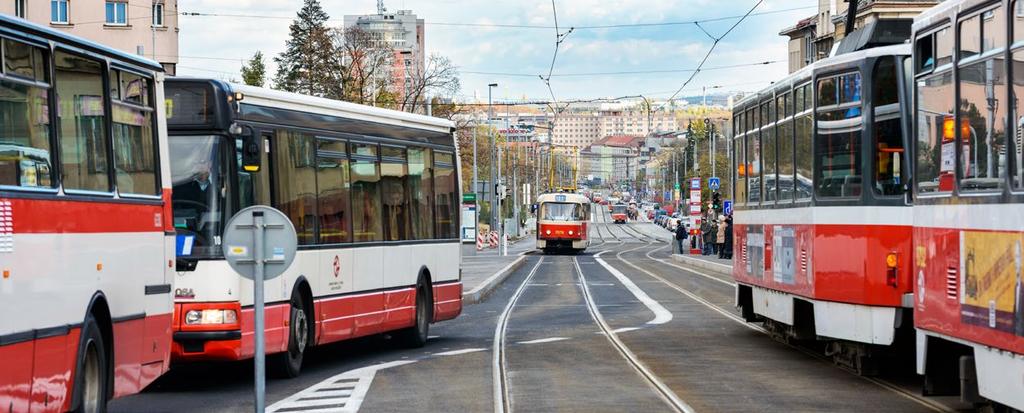 Přepravní tržby Účelová dotace Tržby z jízdného v rámci systému PID za rok 2017 (v tis. Kč) % Území hl. m. Praha (pásmo P+O): - tržby z časových jízdenek, vč.