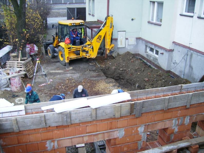 Výroční zpráva byla projednána a schválena na pedagogické radě