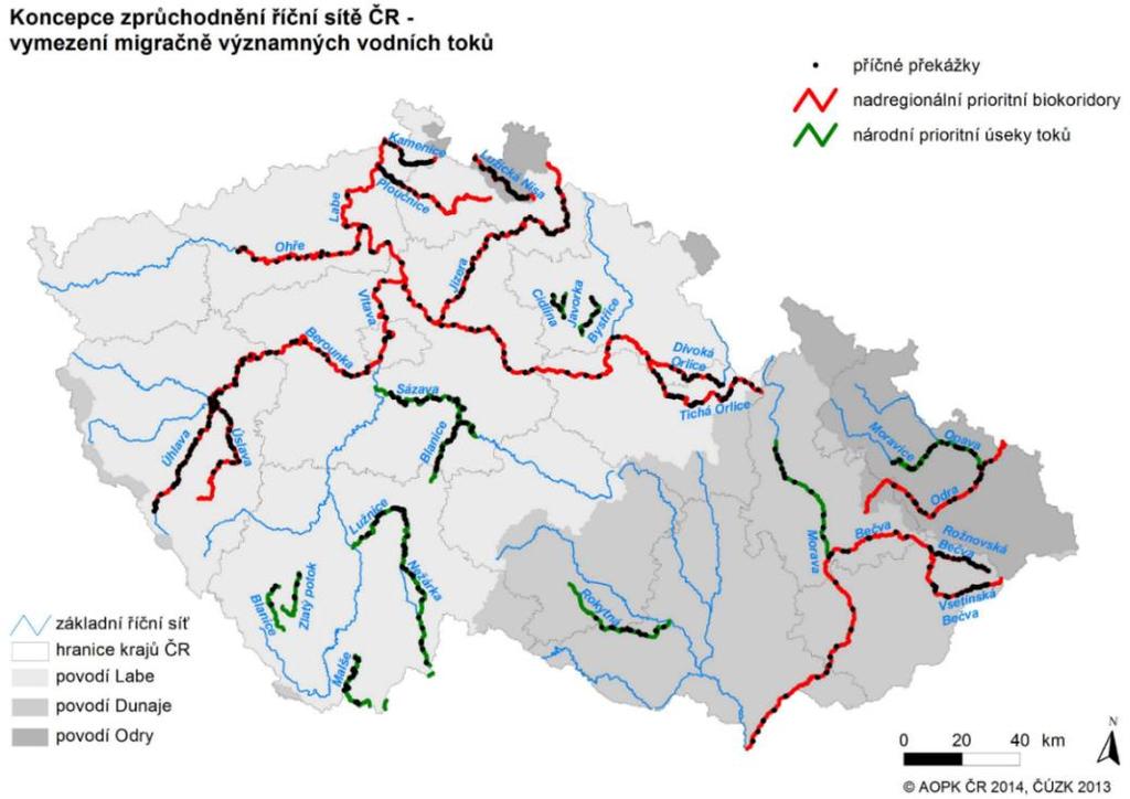 Zprůchodnění existujících příčných překážek na vodních tocích 75 až 100% Odstranění/ zprůchodnění jezů, stupňů