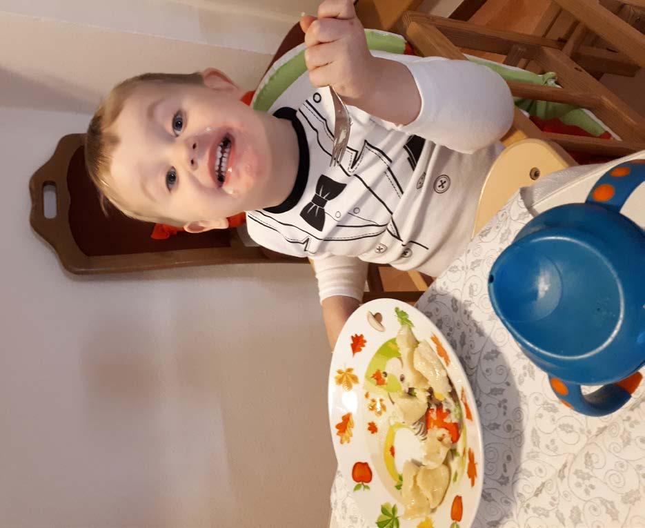 ZE ŽIVOTA strana 9 Muž v domácnosti Pondělí Jsem sám doma. Žena na 2 týdny odjela. Skvělý pocit, příjemná změna. Myslím si, že tu prožijeme se psem nezapomenutelný týden.