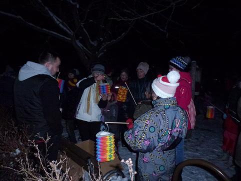 DĚTSKÝ KARNEVAL Obec Ořechov zve všechny kluky a holky bez rozdílu věku na dětský karneval, který se bude konat v neděli 25. února 2018 v kulturním domě v Ořechově.