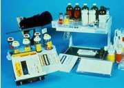 specifičtějšími metodami Příprava vzorku: extrakce do kapaliny A: extrakt