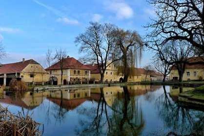 VÝLET DO NÁRODOPISNÉHO MUZEA VE TŘEBÍZI Každý výlet, kterého jsme se zúčastnili se nám vždy velice líbil.