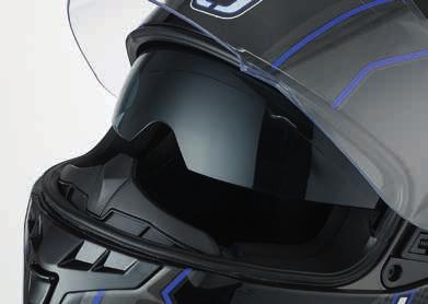 DEKOR ČERVENÁ SPEEDS RACE II Nová, hmotnostně optimalizovaná helma RACE II nadchne svým optimálním tvarem a efektivní ventilací.