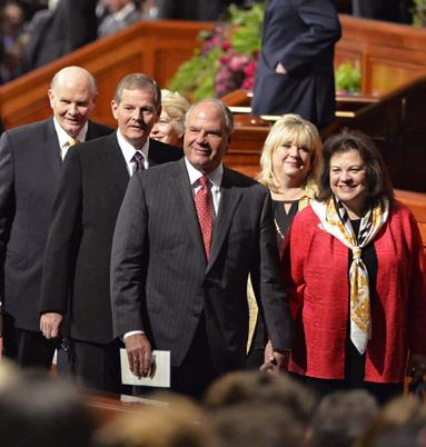 Vybrané okamžiky ze 185. pololetní generální konference Církve Ježíše Krista Svatých posledních dnů Jste syn nebo dcera našeho Nebeského Otce, řekl president Thomas S.