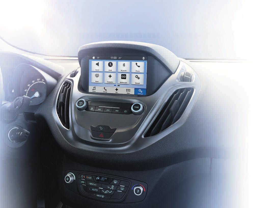 Vlastnosti systému SYNC 3 Vytáčení a přijímání hovoru v režimu handsfree Poslech textových zpráv Snadná navigace s hlasovými pokyny (výbava na přání) Poslech vlastní hudby Multifunkční 6" displej