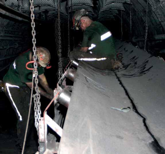 Těžba ve výši 38 951 tun znamenala Přípravářské limitní výkony Čelboví v DZ 1 splnili vyražením 1100 metrů technický režim čtvrtého měsíce.