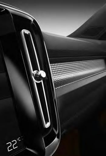 DESIGN INTERIÉRU 13 KLIKY DVEŘÍ Masivní a do detailu propracované kliky dveří