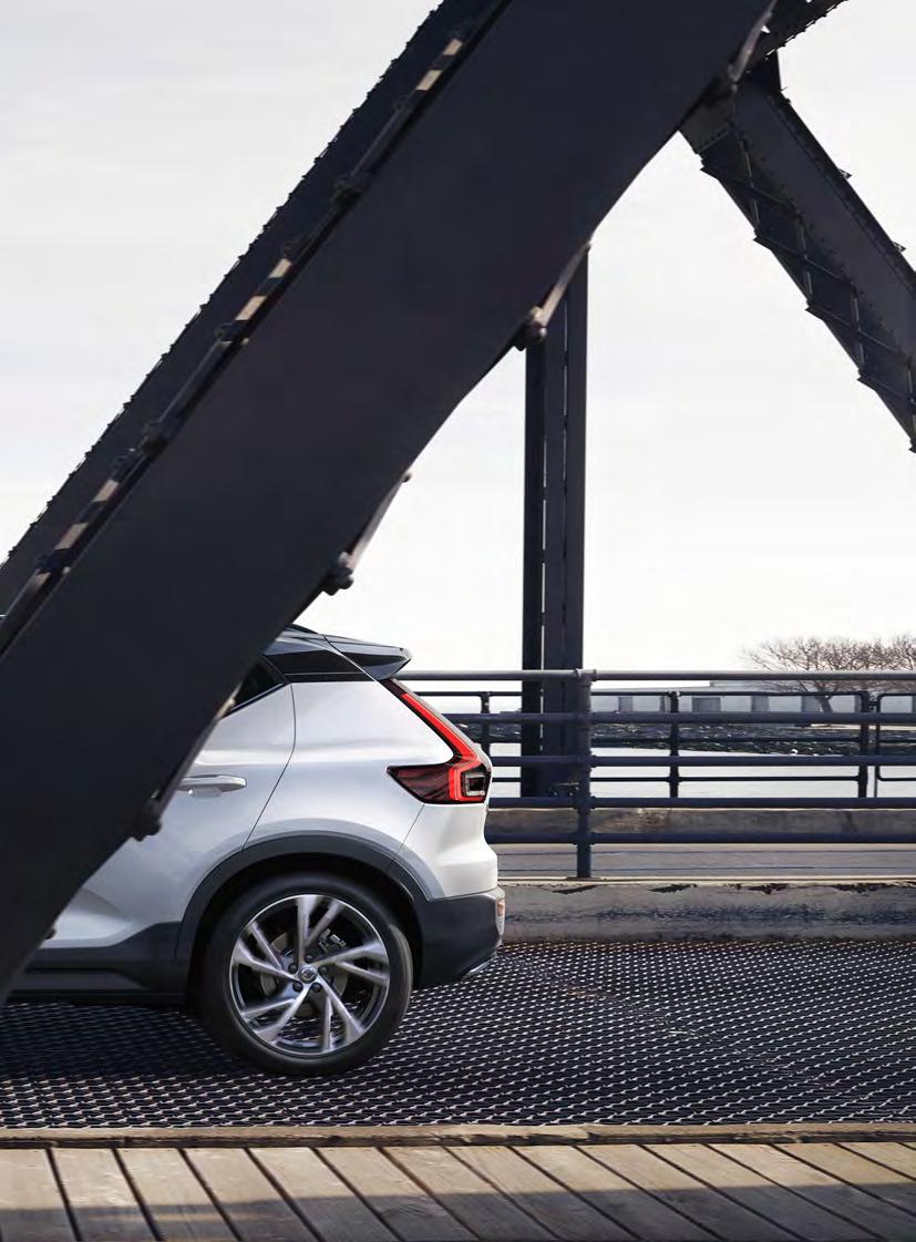 VAŠE VOLBA MOTORIZACE 43 to, jakému agregátu dáte přednost, získáte nejmodernější technologii Drive-E, s níž budete mít zaručenu citlivou odezvu silného motoru.