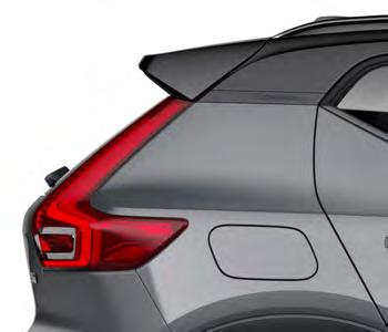 VOLVO XC40 R-DESIGN 51 LESKLE ČERNÁ STŘECHA Střecha Volva XC40 R-Design je vždy v leskle černém provedení Glossy