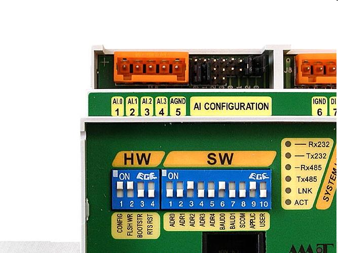 SW DIP pro HW adresu AMiNi-E 5 bitová adresa HW Adresa ŘS na 10 bitovém DIP SW: ADR0, ADR1, ADR2,