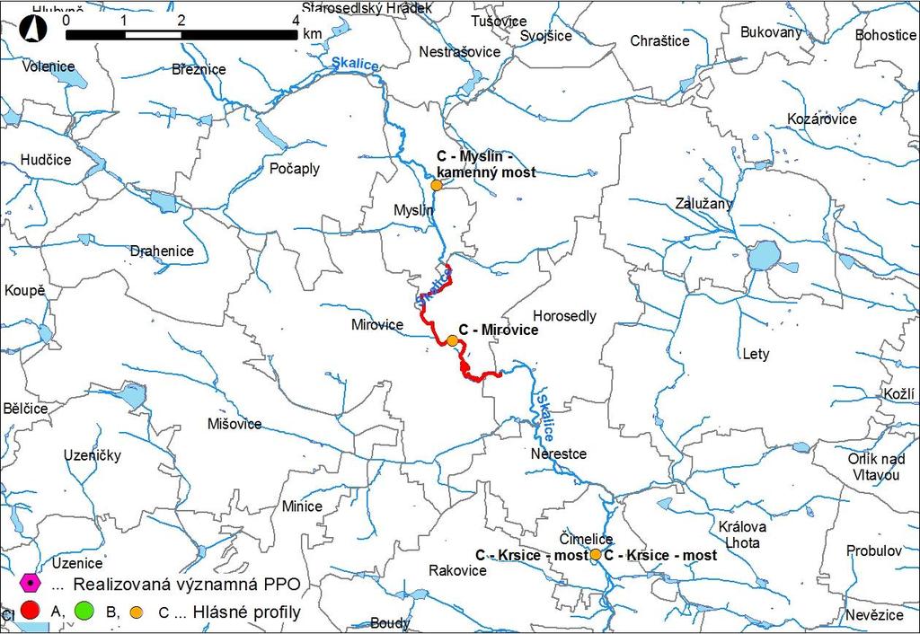 Obr. 1 Přehledná mapa řešeného území Obr.