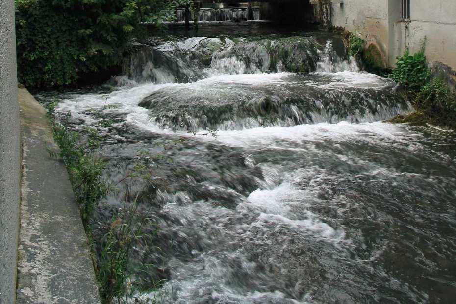 Brandenburgu, Bavorsko Mlýnský potok v Ulmu,