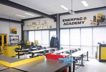 Akademie Enerpac ENERPAC ACADEMY The Netherlands Pracujete s vysokotlakými hydraulickými nástroji pravidelně nebo dokonce každý den?