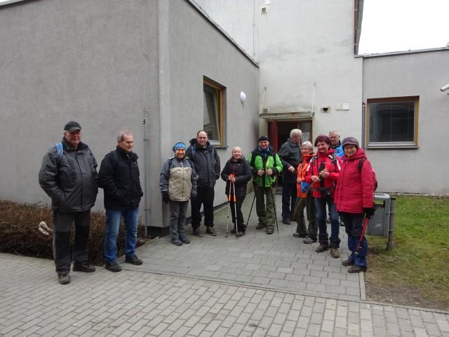 Než jsme došli na nádraží, měli jsme na krokoměrech téměř 20 km. Dvoudenního pochodu Jarní Vysočinou se podle informací pořadatelů zúčastnilo 650 turistů.