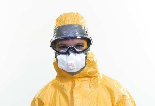 Základní OOPP/PPE pro vysoké expoziční riziko nebezpečným patogenům Ochrana dýchacích cest Ochrana