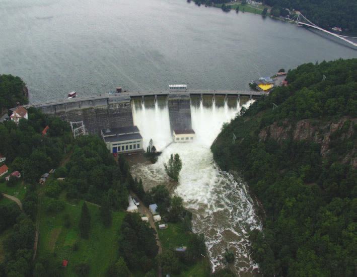 hladina o 0,95 m, její mezní hodnota stanovená Programem TBD byla překročena o 0,15 m. Na vlastním zařízení hráze nedošlo k žádným výraznějším škodám.