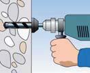 Při zaražení kuželu pomocí montážního přípravku se plášť kotvy rozepře, tím vyplní vyvrtanou díru a vytvoří
