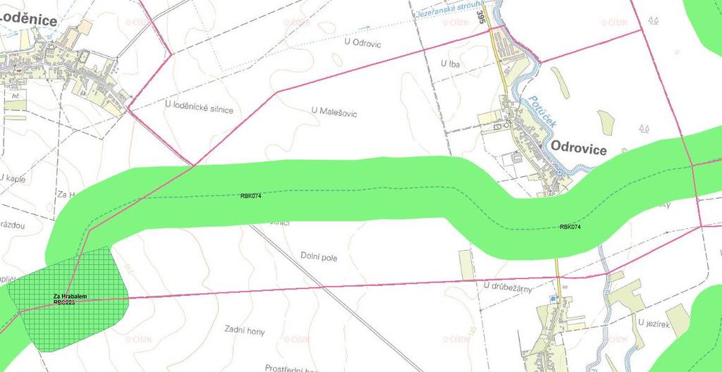 Do východní části území zasahuje nadregionální biokoridor (ID 40 Mohelno-K161), jižní částí území je vedena osa regionálního biokoridoru Mezi rybniky-smolin.