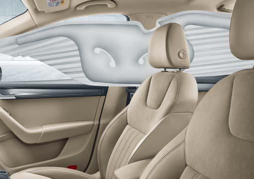 skrývá ve volantu, airbag spolujezdce je umístěn v