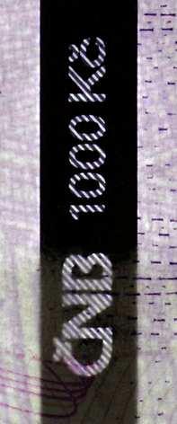 nominální hodnotou 1000 Kč ochranným proužkem šířky 3 mm s opakujícím