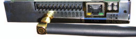 Fronius Datamanager Ovládacie prvky, prípojky a zobrazenia na Fronius Datam anager (1) (2) (3) SK (8) (7) (6) (4) (5) Č. Funkcia (1) Spínač IP na prepnutie IP adresy: A Vopred určená IP adresa 169.