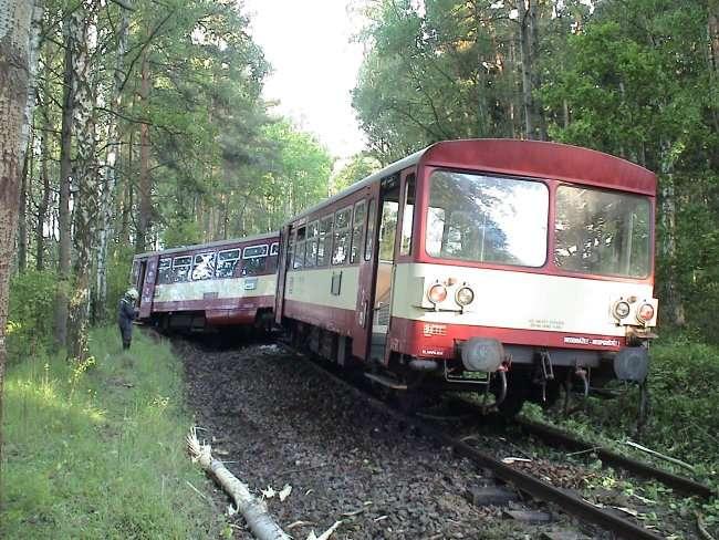 Výroční zpráva 26 PREVENCE MIMOŘÁDNÝCH UDÁLOSTÍ Stejně jako v předchozích letech, i v roce 26 kladla (DI) důraz na zjišťování příčin a okolností vzniku závažných mimořádných událostí (MU) za účelem