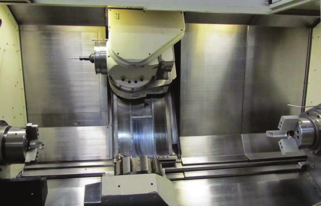 Ústav výrobních stroj, systém a robotiky Str. 26 Konstrukce stroje umožuje provádt na stroji soustružnické i frézovací operace pohánným nástrojem.