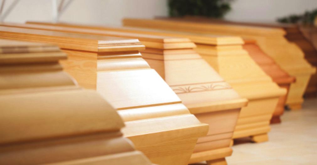 gardu nezakazuje, aby obce v příkazní smlouvě s provozovatelem pohřební služby nesjednaly i zajištění hrobového místa prostřednictvím nájemní smlouvy uzavřené mezi provozovatelem pohřební služby a