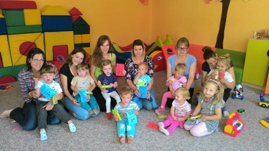 4 Statistika návštěvnosti Rodinné centrum navštívilo v roce 2017 v běžné otevírací době (9 12 hodin) 1400 rodin.