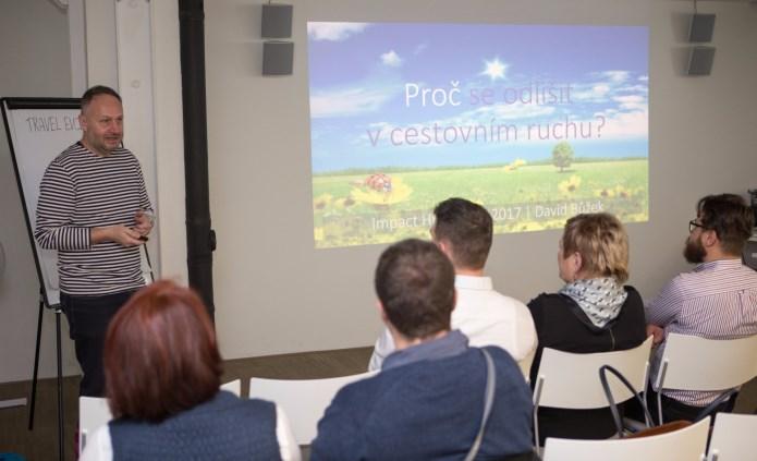 Soutěž proběhla na veletrhu Regiontour v Brně ve dnech 18. - 21. ledna 2018. Vítězná pohlednice jednoobrázková se jmenuje Ještěd, autorem fotografie je Ladislav Renner.