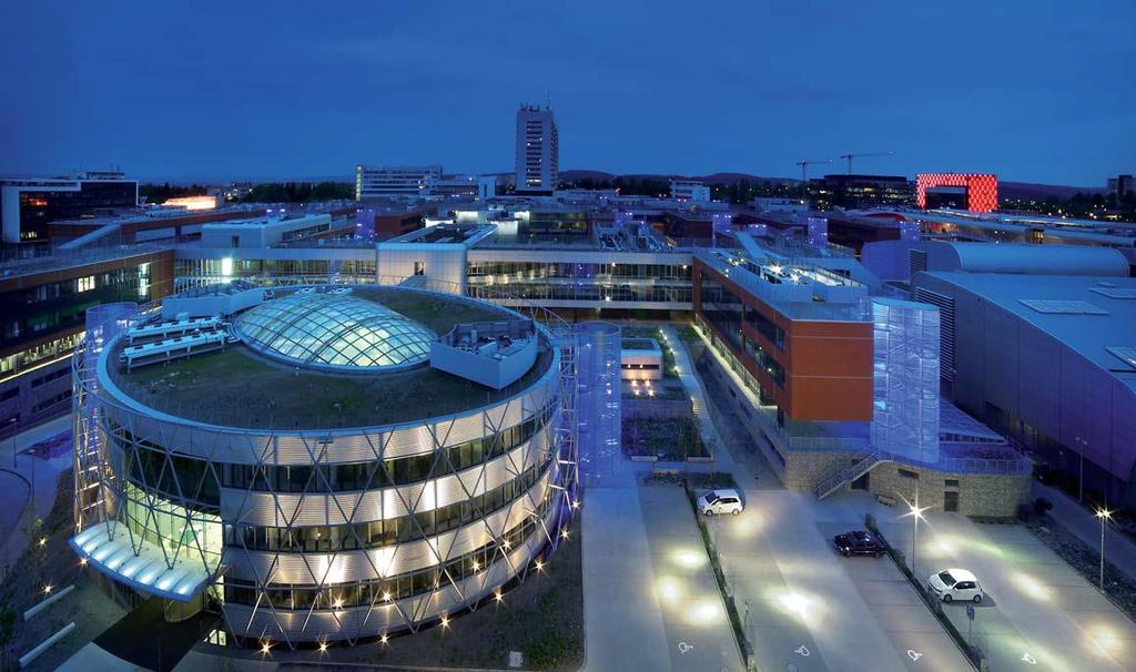 CEITEC Masarykova univerzita Vysokoškolský ústav založení v roce 2009 / začátek výzkumných aktivit v roce 2011 / plně v