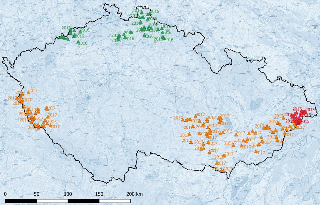 Obrázek 9. Přehledová mapa vzorkovaných ploch Národní inventarizace lesů v letech 2015 (červená, celkem 32 ploch), 2016 (zelená, celkem 45 ploch) a 2017 (oranžová, celkem 112 ploch).