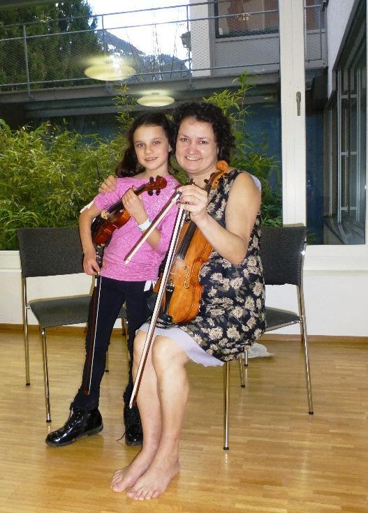 Program byl velmi bohatý: Děti měly denně individuální lekci (lektoři Agathe Jerie, Ela Wegrzyn, Roberto Sarno), zpravidla dvě skupinové lekce, mohly se účastnit lekcí fiddle a od 4.