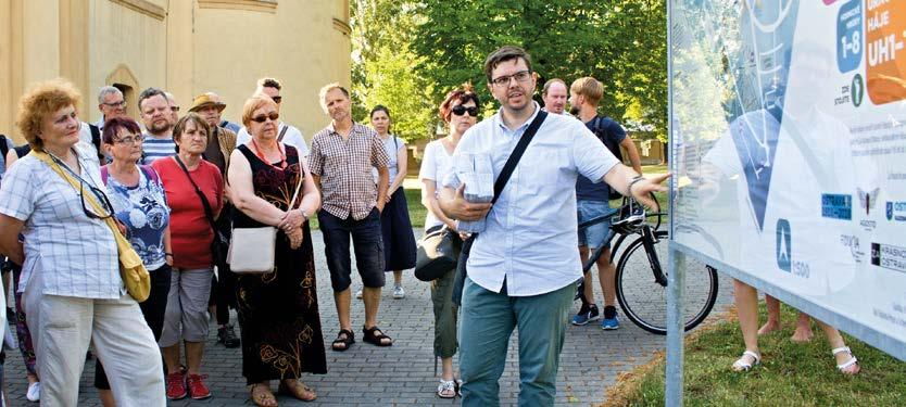 Hrát a trénovat na něm začne už na podzim příštího roku zhruba 350 hráčů, chlapců i dívek ve věku od šesti do devatenácti let.