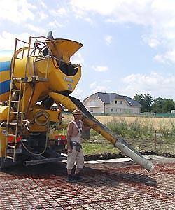 Nejlevnější je ocel bez zaručených vlastností (10 001, 10 002, 10 003) pro nejméně náročné