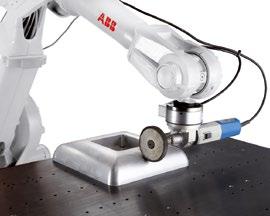 Integrated Force Control Integrated Force Control Tradiční robotická řešení jsou řízena dle předem definovaných drah a rychlostí robota.