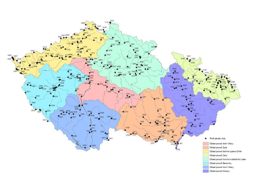 3. HYDROLOGICKÁ BILANCE JAKOSTI VODY ČESKÉ REPUBLIKY V ROCE 2004 Mapa 5 Profily sledování jakosti vody podle oblastí povodí Pro účely bilance jakosti povrchové vody bylo na území České republiky