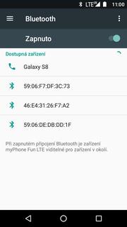 Bluetooth zapnete/vypnete stisknutím vypínače. 4.