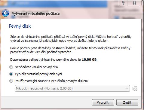 Další částí nezbytnou pro běh virtuálního stroje je vytvoření pevného disku o námi stanovené velikosti.
