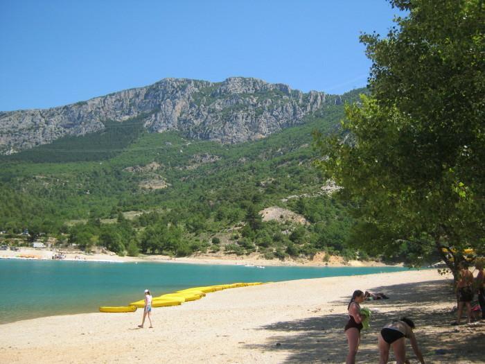 Přehradní nádrž Lac-de-Ste-Croix Nádrž leží ve výšce cca 520 m.