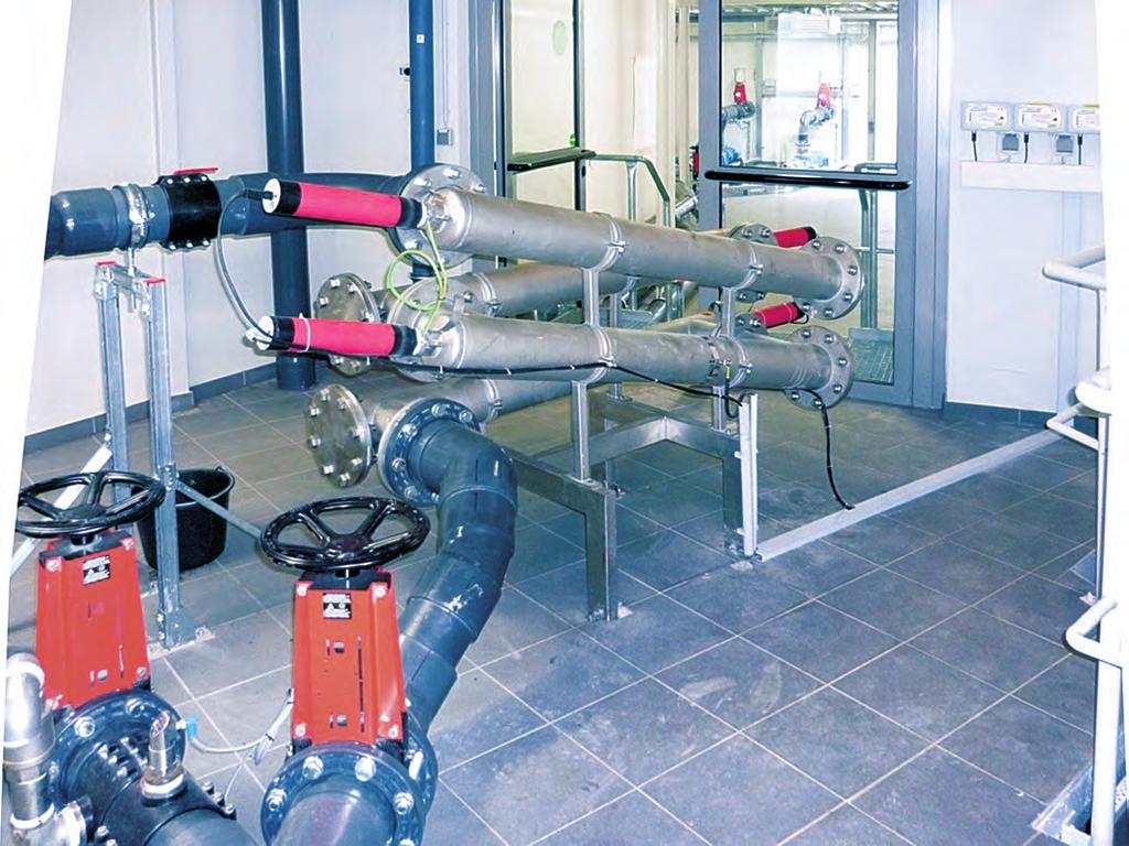 Procesem elektrokinetické dezintegrace BioCrack můžete vyrobit až o 18 procent více bioplynu. Vnitřní elektroda Příčný řez modulem BioCrack 2 Prospekt_BioCrack_CZ_Druck.