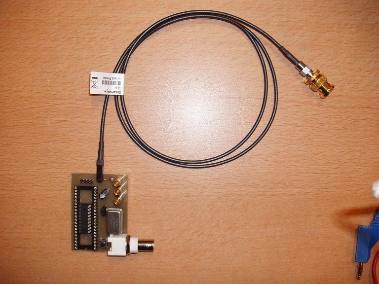 4.2 Technické parametry proudové sondy. Proudová sonda CT-6 od firmy Tektronix je určena pro měření v nízkonapěťových, vysokofrekvenčních obvodech.