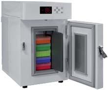 Farmaceutické chladničky Farmaceutické chladničky od firmy National Lab jsou dodávány pod označením MedLab ML v objemových velikostech