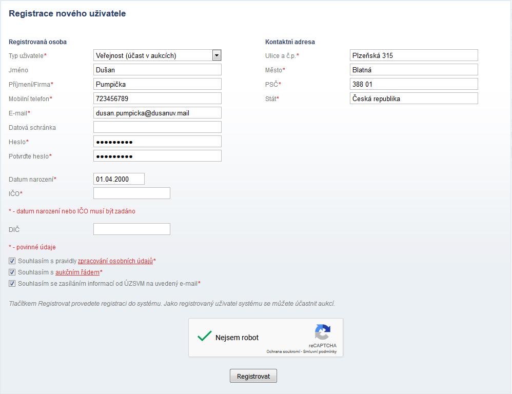 3. Registrace uživatele aukčního systému V záhlaví vpravo nahoře se nachází odkaz pro přihlášení nebo registraci uživatele. Kliknete-li na Registrovat, zobrazí se registrační formulář.