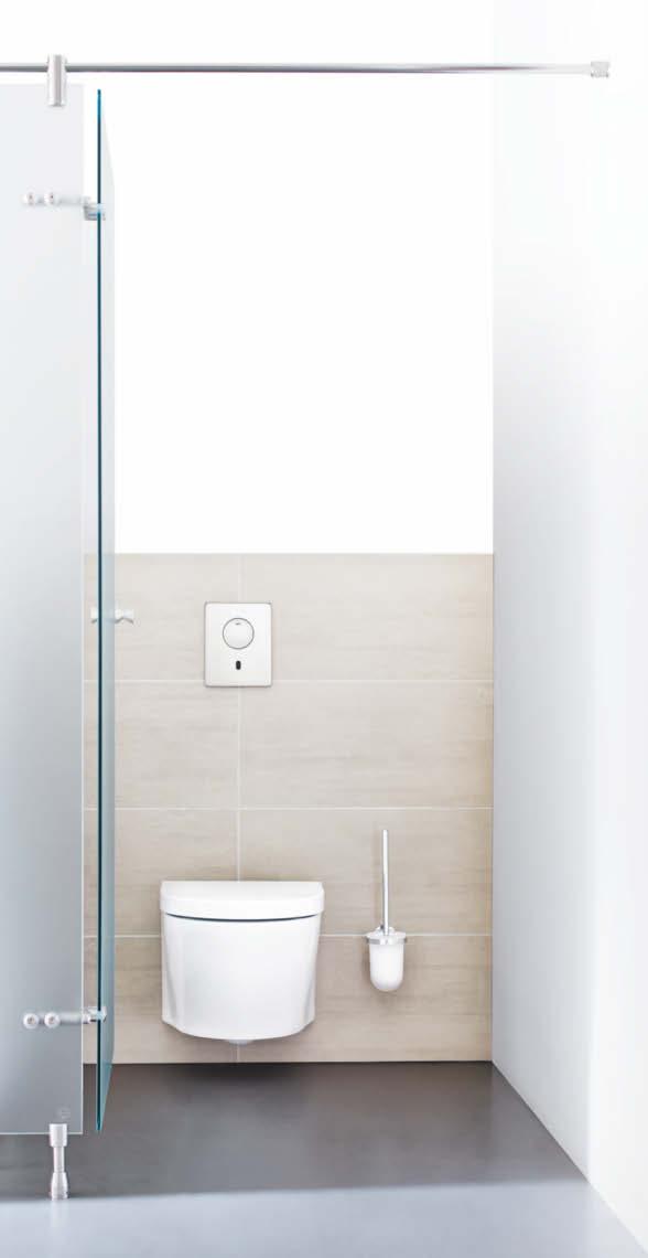 Při běžném provozu probíhá splachování toalety automaticky prostřednictvím infračerveného snímače.